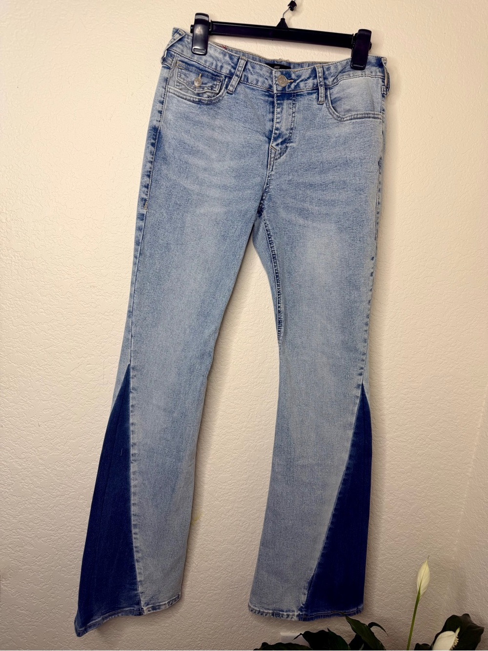 True Religion Two-Tone Light Blue Flare Jeans - Picture 9 of 10